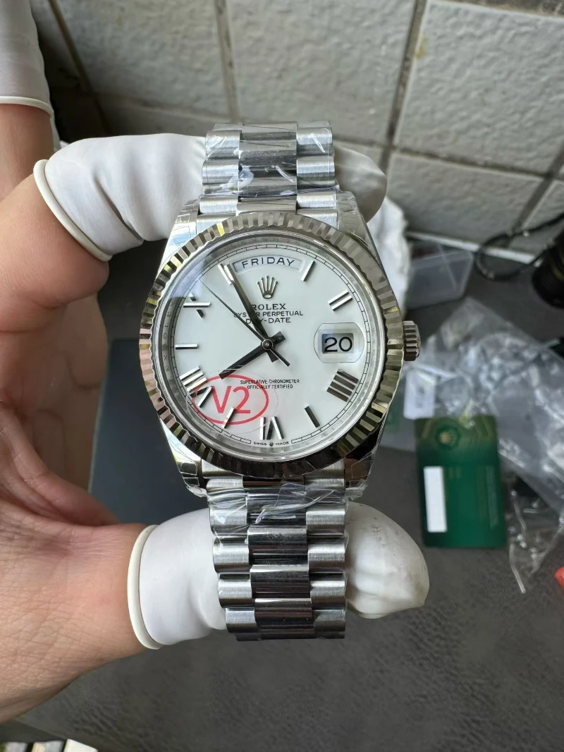 高仿勞力士 dd 白色羅馬盤 (3)