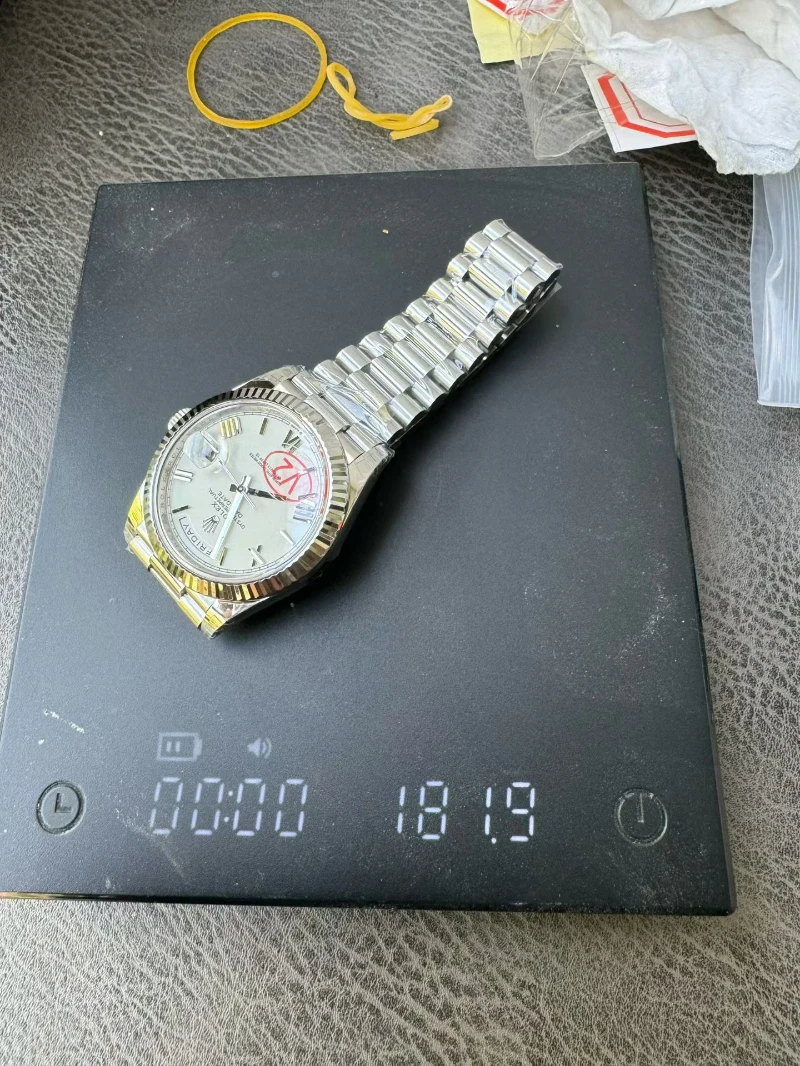 高仿勞力士 dd 白色羅馬盤 (4)