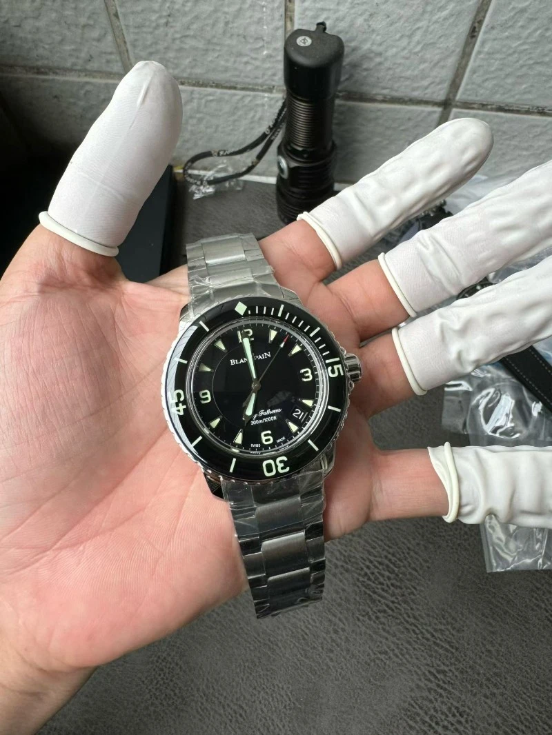 高仿寶珀五十潯 (1)