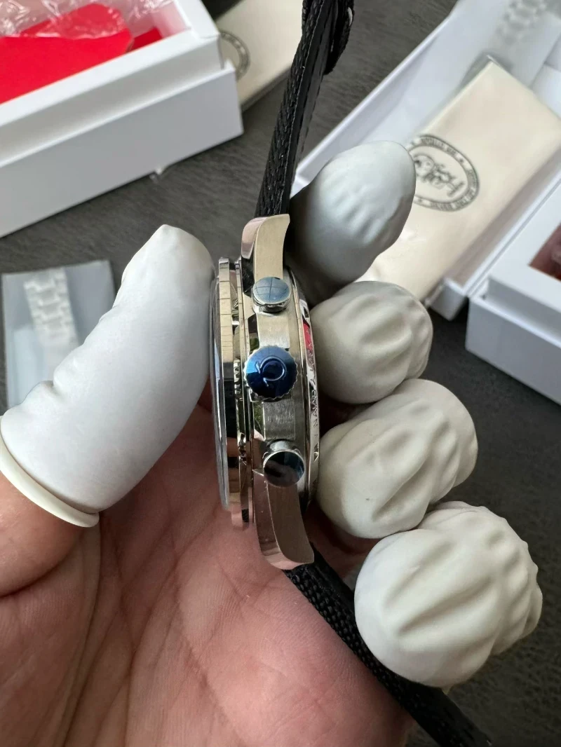 高仿歐米茄史努比系列 (3)