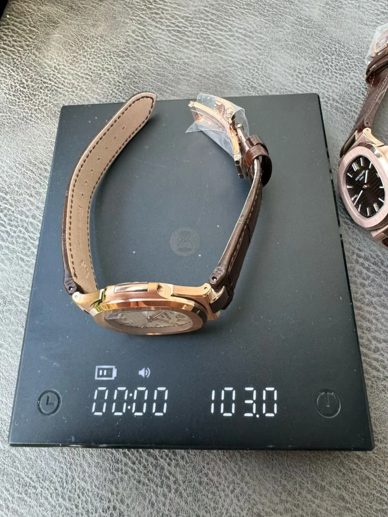 高仿百達翡麗重量 compressed resized